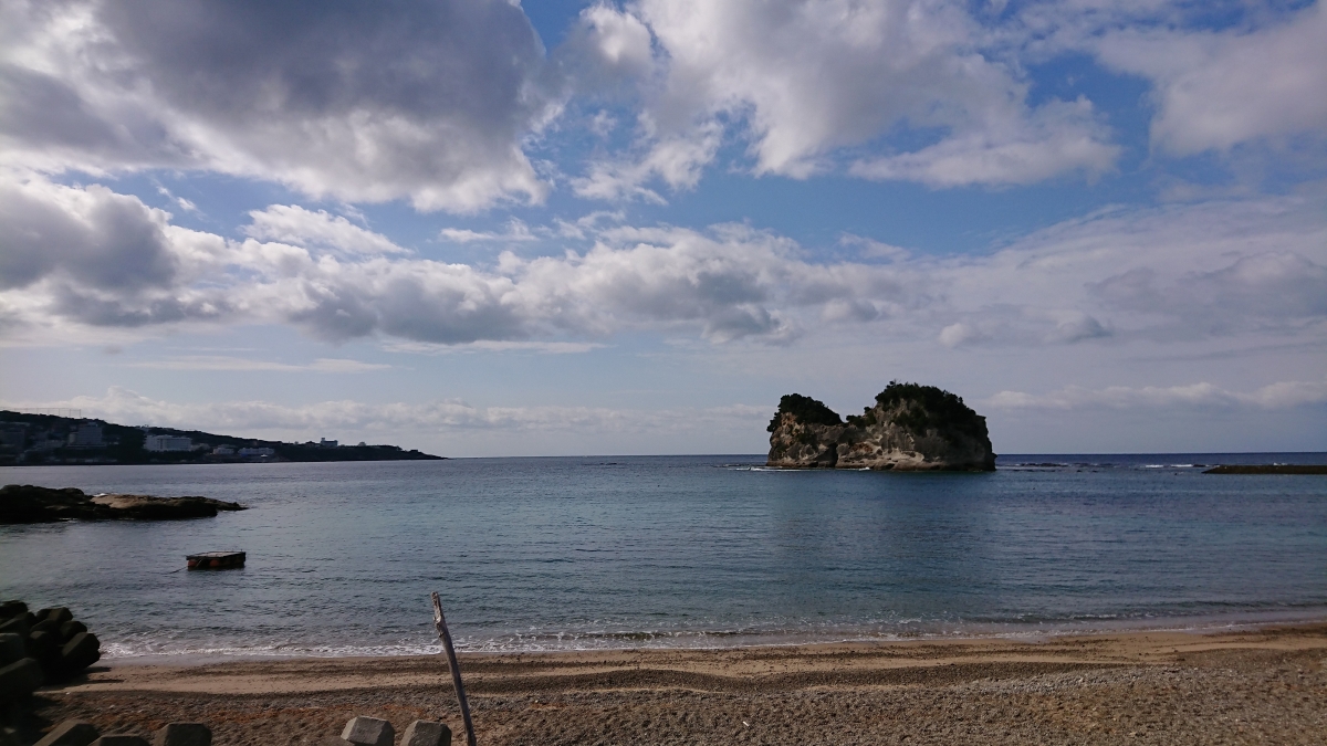 白浜町のフリー写真素材(SO-04Eで撮影:円月島)