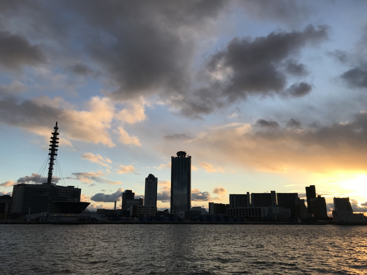 大阪港のﾌﾘｰ写真素材(i-Phone7で撮影)