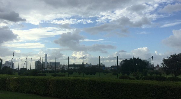 多摩川河川敷